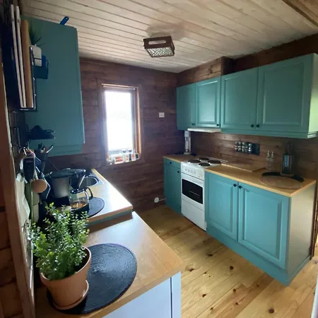 別荘 By Oppstrynsvatnet, Hjelle